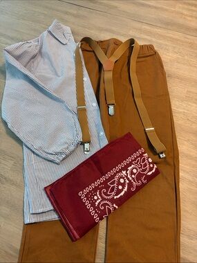 PIONEER | COLONIAL Blue-White Striped Shirt with Brown Suspenders w Bandana